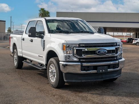 Used 2022 Ford F250 XLT image 1