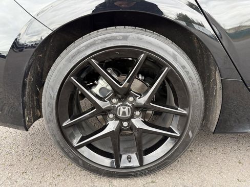 Used 2024 Honda Civic Sport image 10