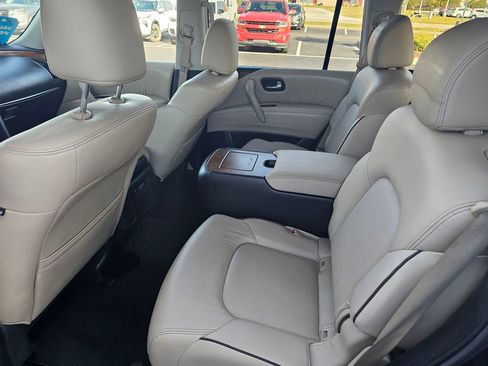 Used 2024 Nissan Armada SL w/ Captain's Chairs Package RWD image 13