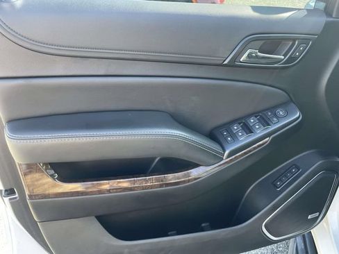 Used 2020 Chevrolet Tahoe LT RWD image 16