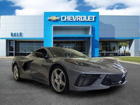 Used 2025 Chevrolet Corvette Stingray Preferred Cpe w/ Battery Protection Package RWD image 1