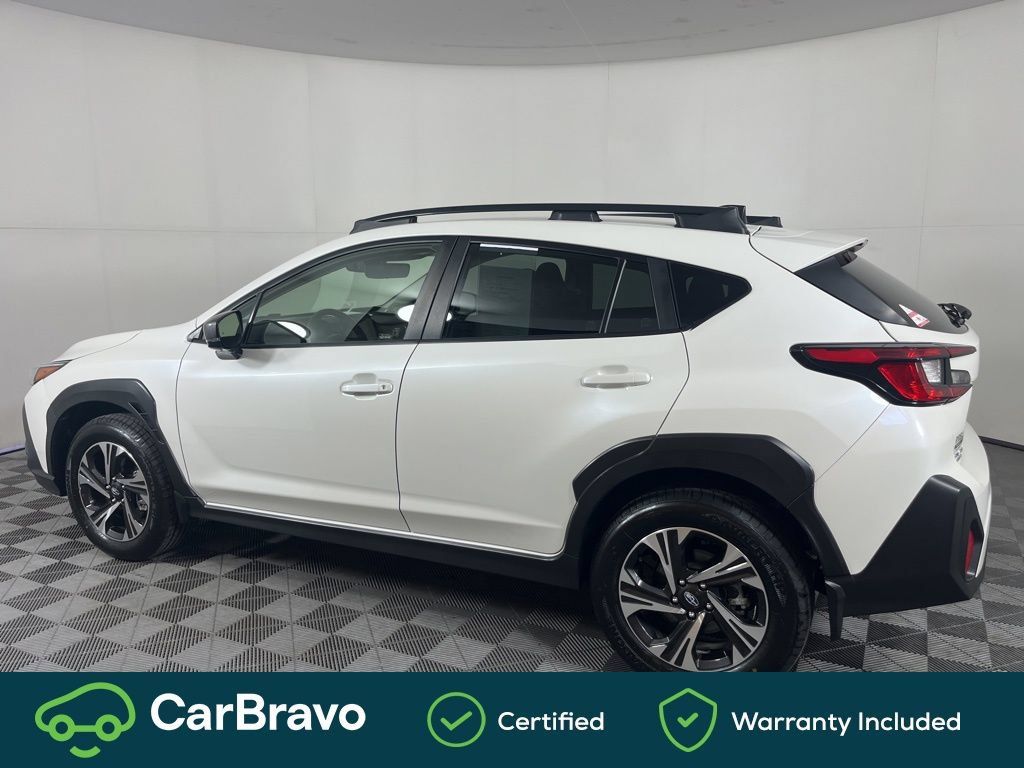 Used 2024 Subaru Crosstrek 2.0i Premium w/ Crosstrek Mirror Package AWD/4WD image 9