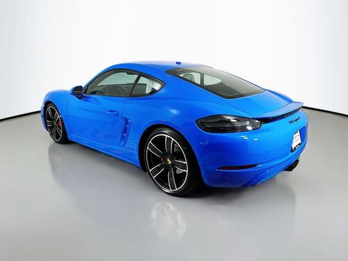Certified 2024 Porsche 718 Cayman S RWD image 3