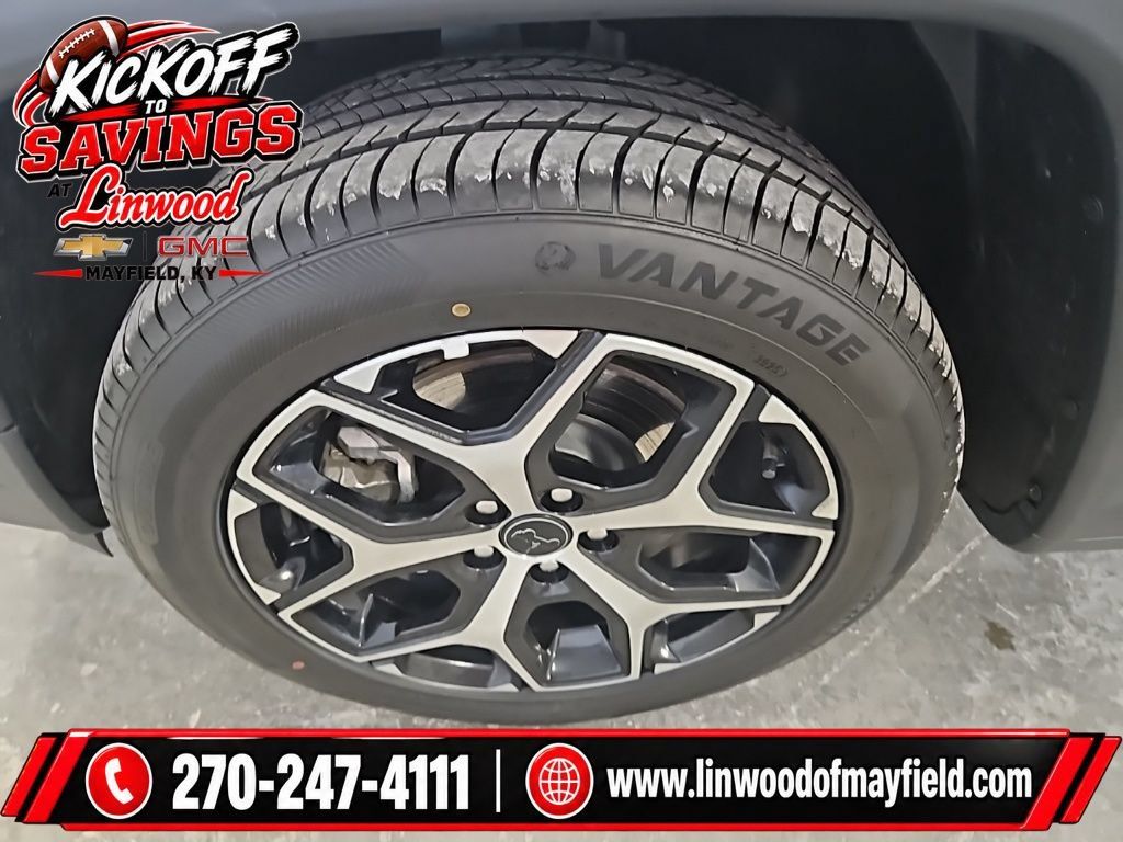 Used 2025 Jeep Compass Limited AWD/4WD image 6