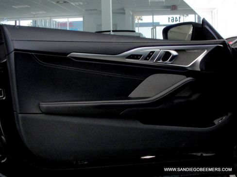 Used 2022 BMW M850i xDrive Coupe w/ Driving Assistance Package AWD/4WD image 12