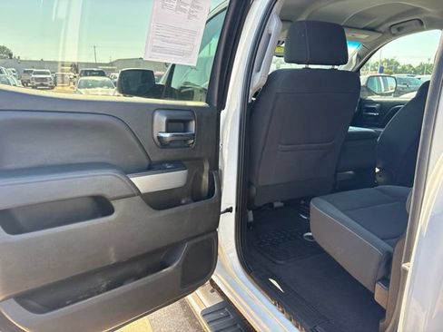 Used 2018 Chevrolet Silverado 1500 LT w/ Texas Edition AWD/4WD image 17