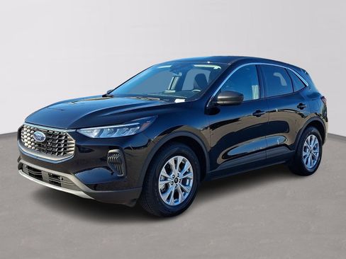 Certified 2024 Ford Escape Active FWD image 3