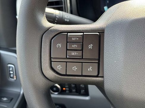 New 2026 Ford F250 XLT w/ XLT Premium Package AWD/4WD image 25