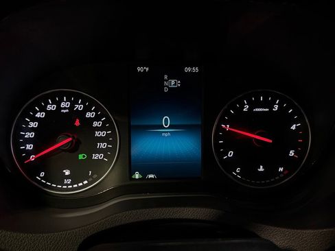 Used 2024 Mercedes-Benz Sprinter 2500 image 13