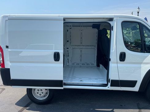Used 2023 RAM ProMaster 1500 w/ Convenience Group FWD image 6