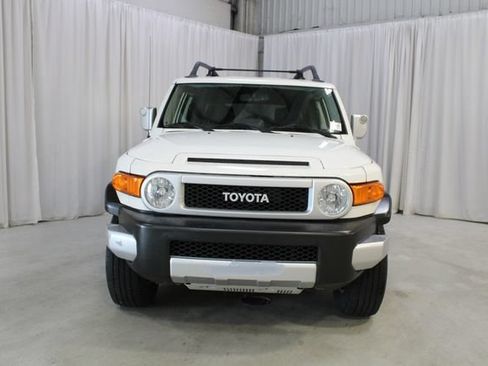 Used 2013 Toyota FJ Cruiser 4WD w/ Upgrade Pkg image 36