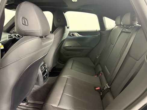 Certified 2025 BMW 430i w/ Parking Assistance Package RWD image 12