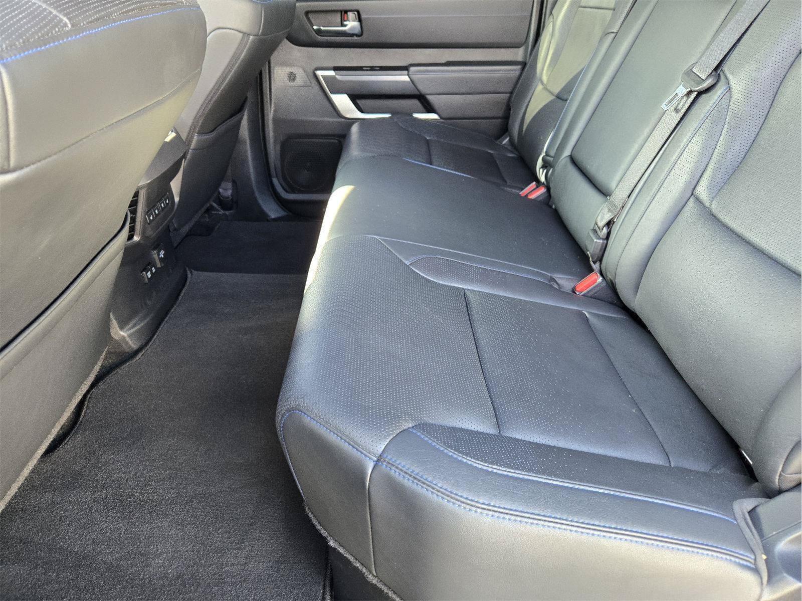 Used 2023 Toyota Tundra Platinum AWD/4WD image 28