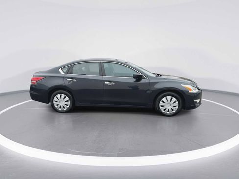 Used 2015 Nissan Altima 2.5 S w/ Power Driver Seat Package image 9