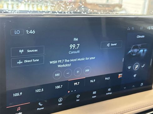 Used 2022 Lincoln Nautilus Reserve w/ Equipment Group 201A AWD/4WD image 23