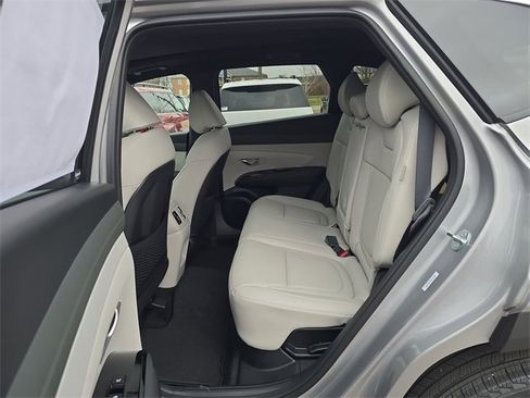 New 2026 Hyundai Tucson Limited image 22