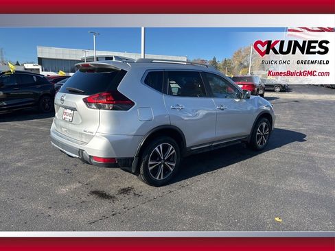 Used 2018 Nissan Rogue SL w/ Premium Package image 4