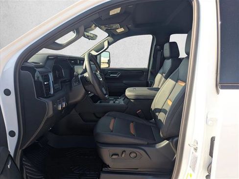 New 2026 GMC Sierra 2500 AT4 w/ Technology Package image 4