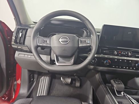 New 2026 Nissan Pathfinder SV image 14