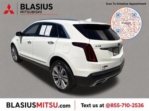 Used 2025 Cadillac XT5 Premium Luxury AWD/4WD image 8