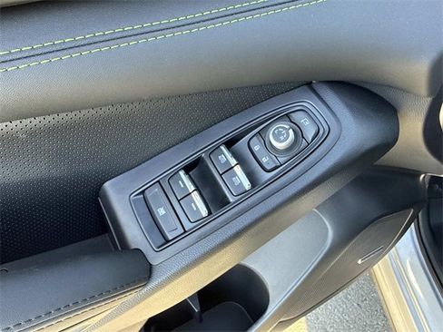 Used 2025 Subaru Ascent Bronze Edition image 11