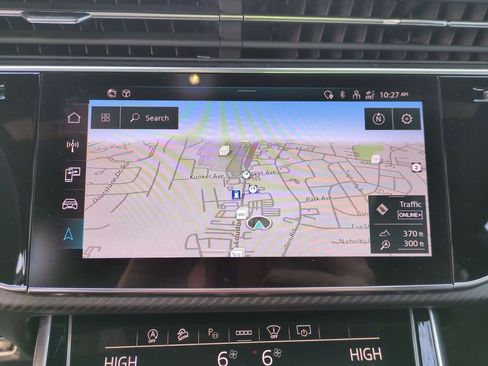 Certified 2025 Audi RS Q8 performance image 13