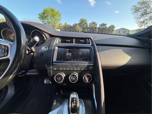 Used 2018 Jaguar E-PACE First Edition AWD/4WD image 11