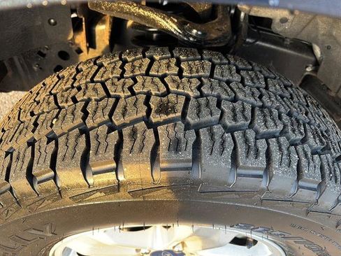 Certified 2017 Ford F150 XL w/ Equipment Group 101A Mid image 10