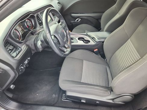 Used 2023 Dodge Challenger R/T image 8