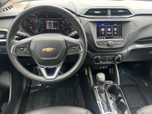 Used 2023 Chevrolet TrailBlazer ACTIV FWD image 16