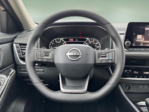 New 2026 Nissan Rogue SV w/ Cold Weather Package AWD/4WD image 14