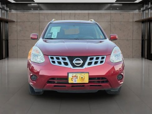 Used 2012 Nissan Rogue SV image 4