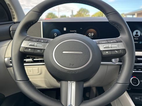 New 2026 Hyundai Tucson SEL image 18