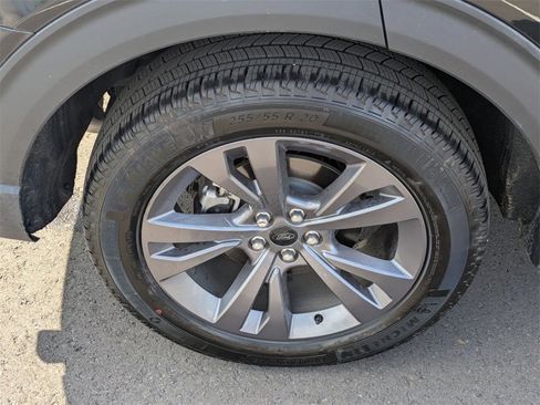 Used 2024 Ford Explorer XLT w/ Equipment Group 202A image 29