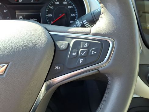 Used 2019 Chevrolet Malibu LT w/ Leather Package image 18