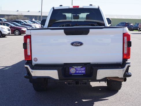Used 2023 Ford F350 XLT w/ 360-Degree Camera Package AWD/4WD image 4