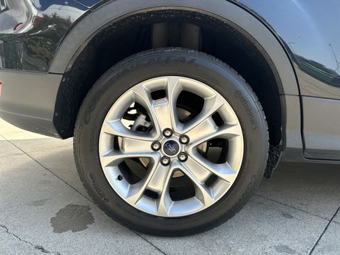 Used 2015 Ford Escape Titanium FWD image 35