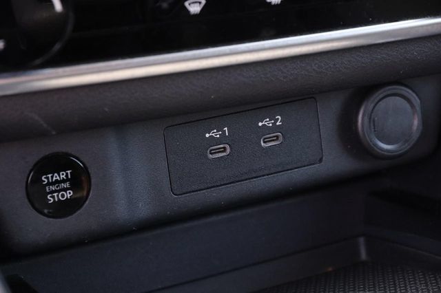 Used 2024 Nissan Rogue S FWD image 19