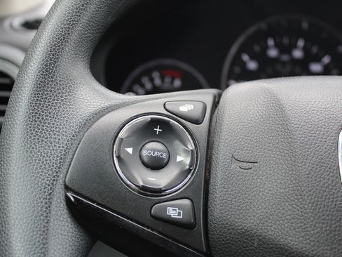 Used 2016 Honda HR-V EX image 25