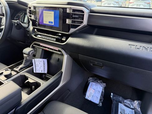 New 2026 Toyota Tundra SR5 image 18