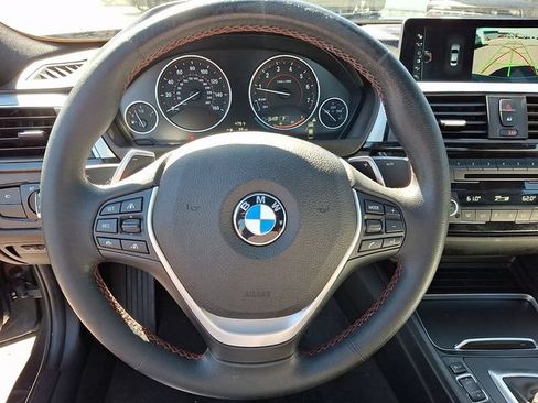 Used 2017 BMW 330i xDrive Sedan w/ Technology Package AWD/4WD image 15