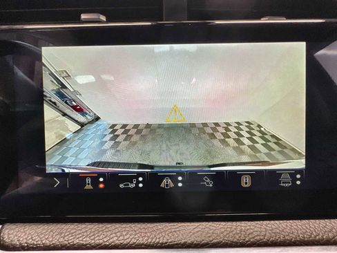 Used 2025 GMC Sierra 3500 Denali w/ Denali Reserve Package image 25