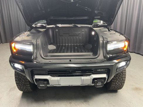 Used 2024 GMC Hummer EV 2X w/ Extreme Off-Road Package image 16