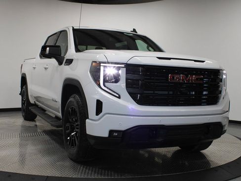 New 2026 GMC Sierra 1500 Elevation w/ Elevation Premium Package AWD/4WD image 16