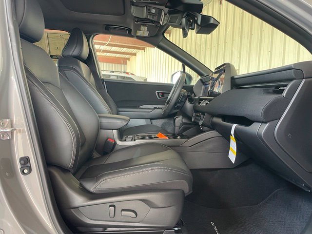 Used 2026 Subaru Outback Limited AWD/4WD image 21