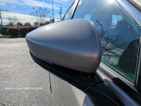 Used 2023 MAZDA MAZDA3 s image 13
