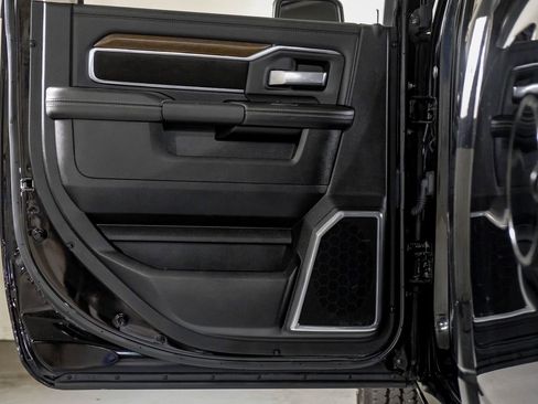 Used 2024 RAM 2500 Laramie w/ Safety Group AWD/4WD image 36