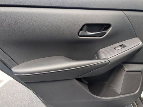 Used 2024 Nissan Sentra SV image 24