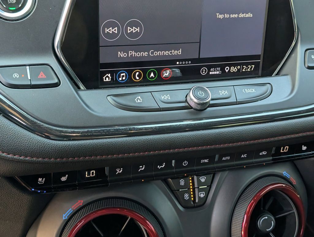 Used 2020 Chevrolet Blazer RS FWD image 27