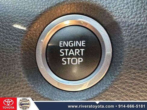 Certified 2023 Toyota Corolla SE w/ Carpet Mat Package (TMS) FWD image 28